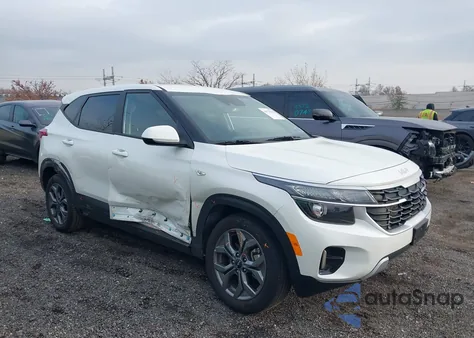 2025 Kia Seltos Lx z USA, uszkodzony, nr VIN KNDEPCAA2S7718430